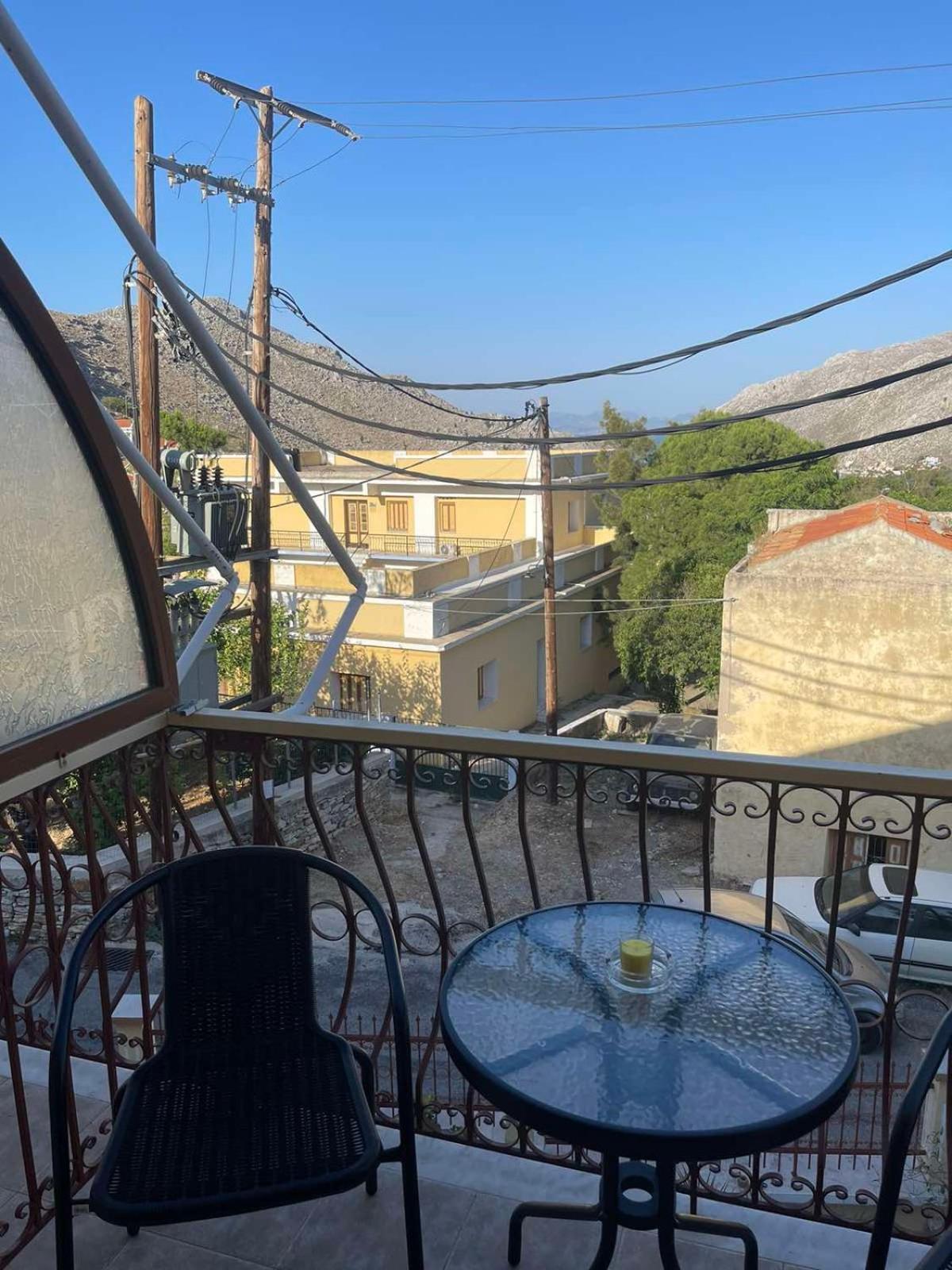 Villa Pinotsi ซีมี ภายนอก รูปภาพ